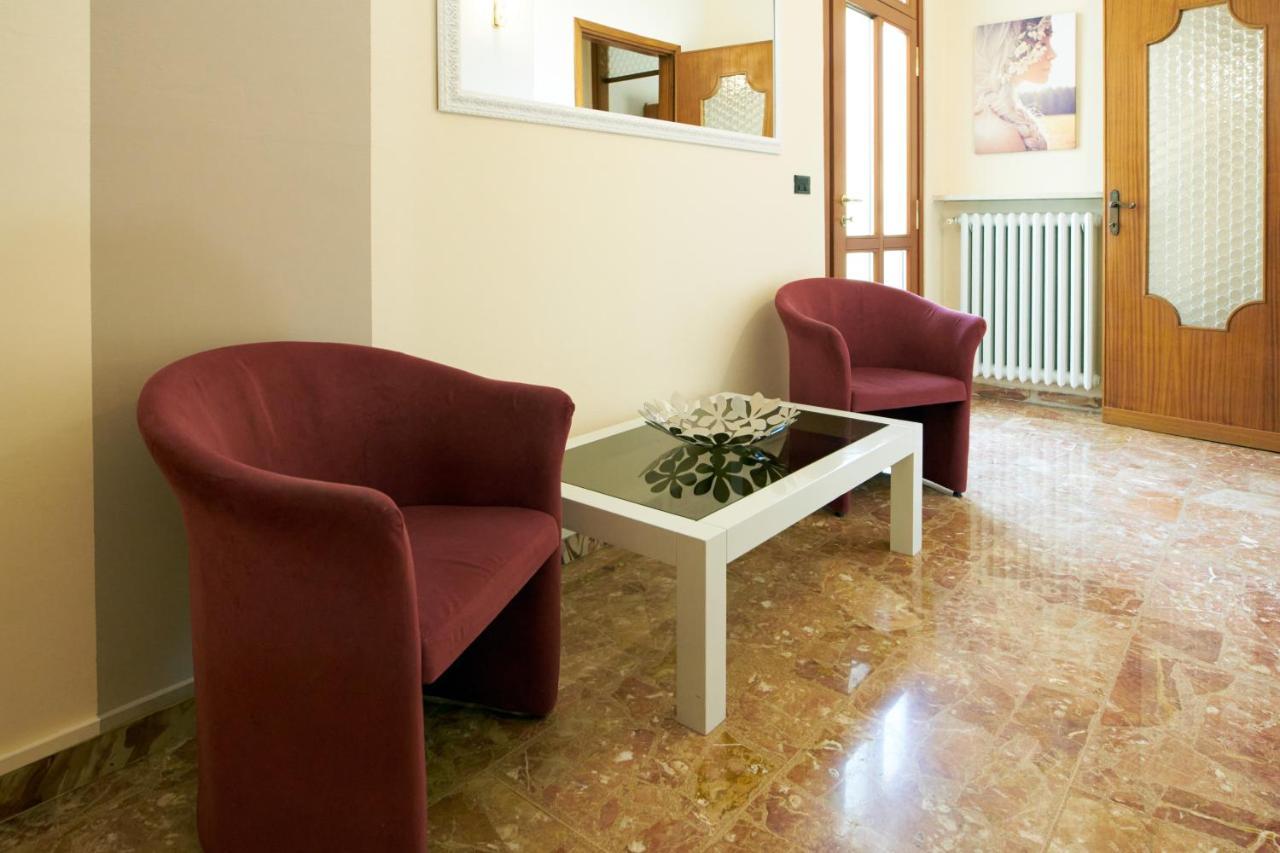 Cinzia'S Holiday Home Desenzano del Garda Exteriér fotografie